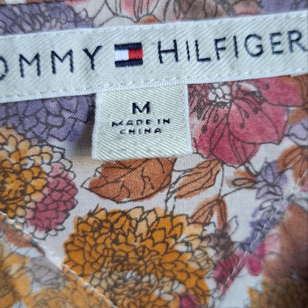Tommy Hilfiger Pink Fall Floral Longsleeve Button Down Size Medium - Picture 7 of 9